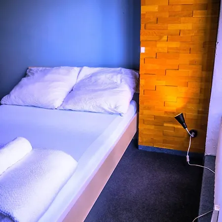 Einzigartiges 140qm Loft - Party Ist Erlaubt! Apartmán