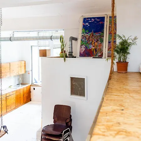 Apartamento Einzigartiges 140qm Loft - Party Ist Erlaubt! Berlim
