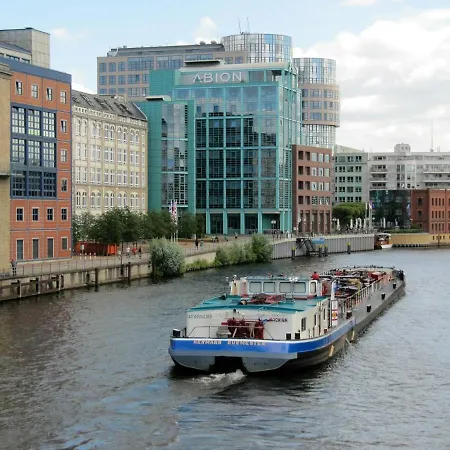 Einzigartiges 140qm Loft - Party Ist Erlaubt! * Berlin